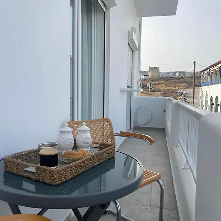 Filomene Daire Tínos